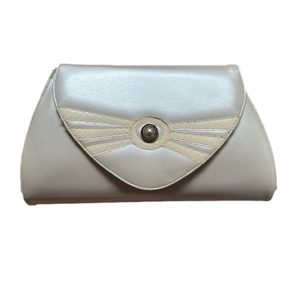Vintage 80's Pearl Cream Clutch Envelope Purse Formal Bridal
